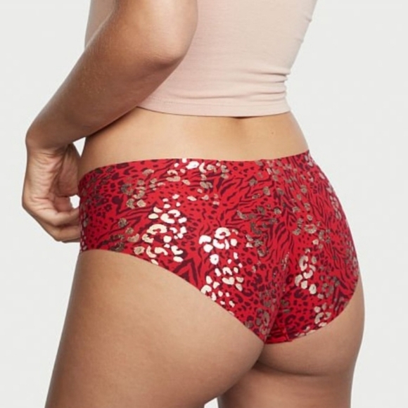 Victoria's Secret no-show Hiphugger with metallic embellishments - Picture 3 of 3